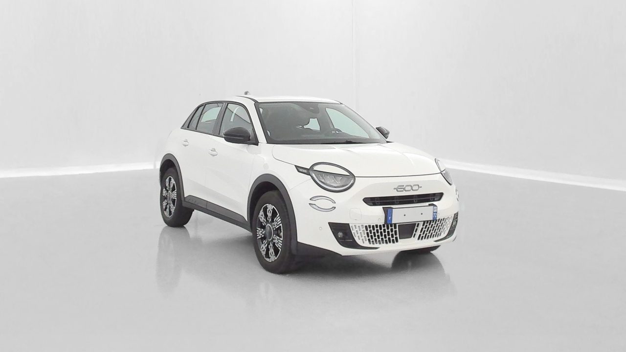 Fiat 600 1.2 Hybrid Turbo 145ch Pop eDCT6