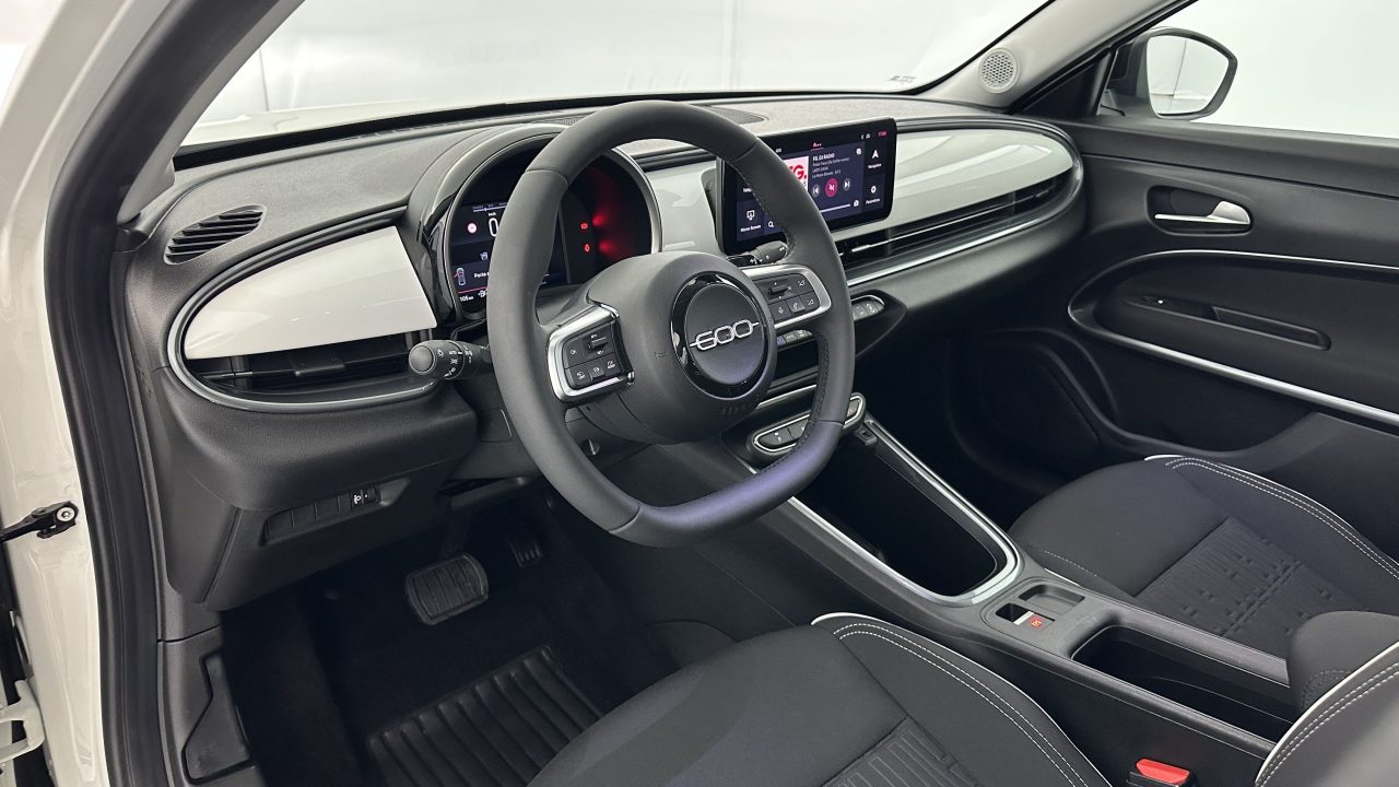 Fiat 600 1.2 Hybrid Turbo 145ch Pop eDCT6