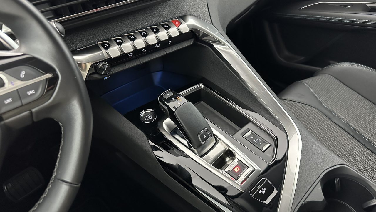Peugeot 3008 III 1.5 BlueHDi 130ch Allure Pack EAT8