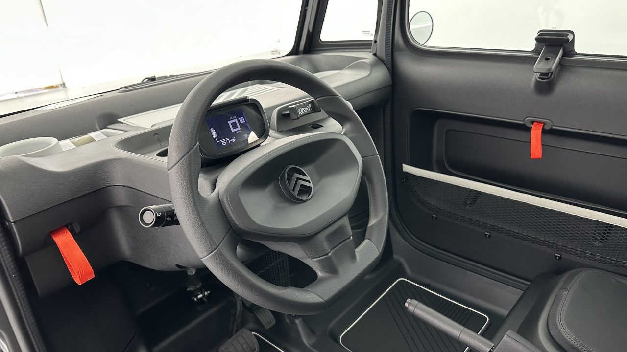Citroen AMI BEV 6.3 kWh RIP CURL SUNRISE