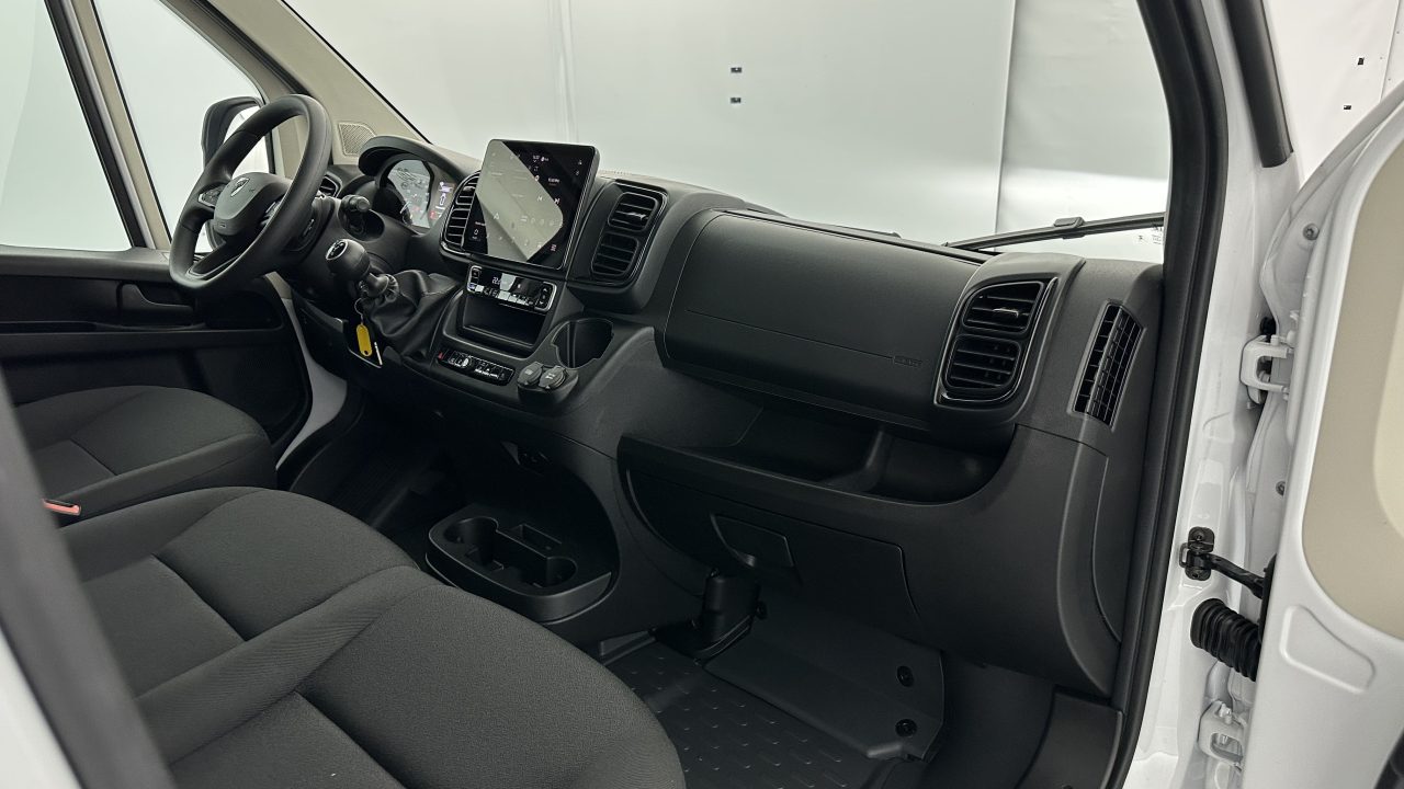 Peugeot BOXER L2H2 3.3 2.2 BlueHDi 140ch