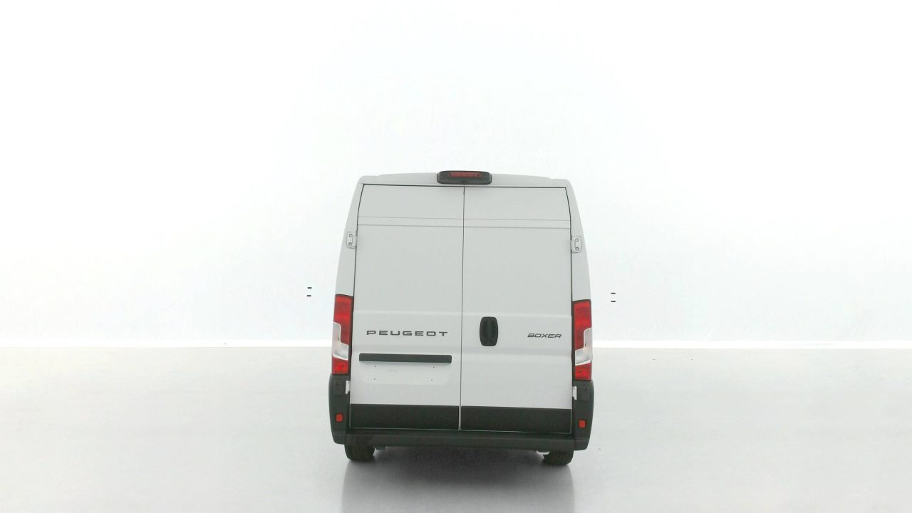 Peugeot BOXER L2H2 3.3 2.2 BlueHDi 140ch