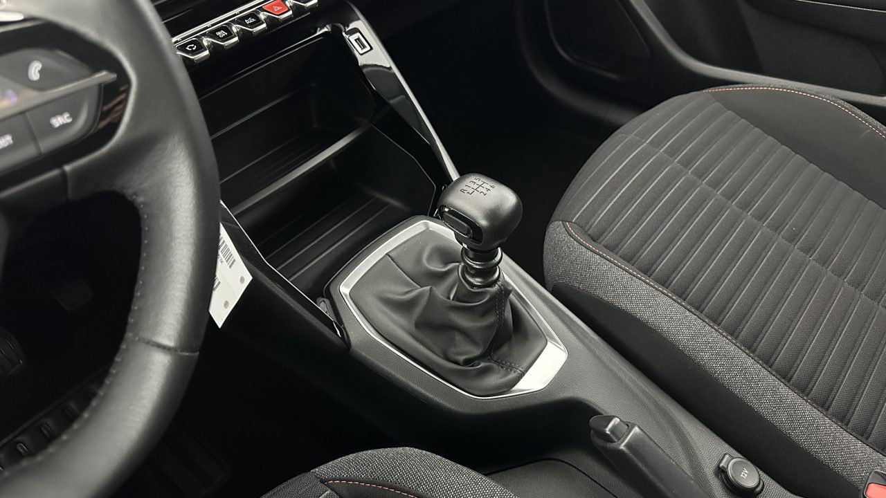 Peugeot 208 II 1.2 PureTech 100ch Active Pack