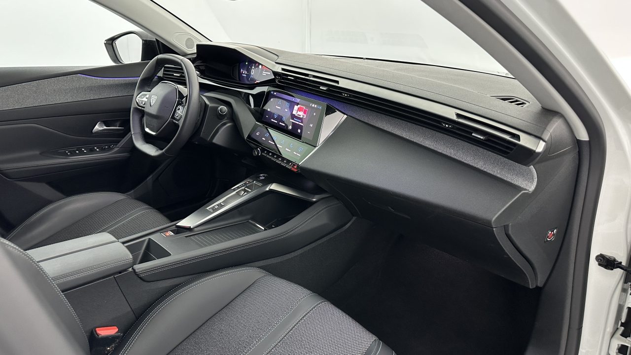 Peugeot 308 III 1.2 Puretech 130ch Allure Pack EAT8