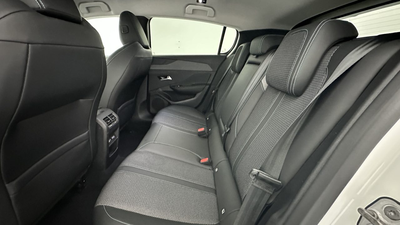 Peugeot 308 III 1.2 Puretech 130ch Allure Pack EAT8
