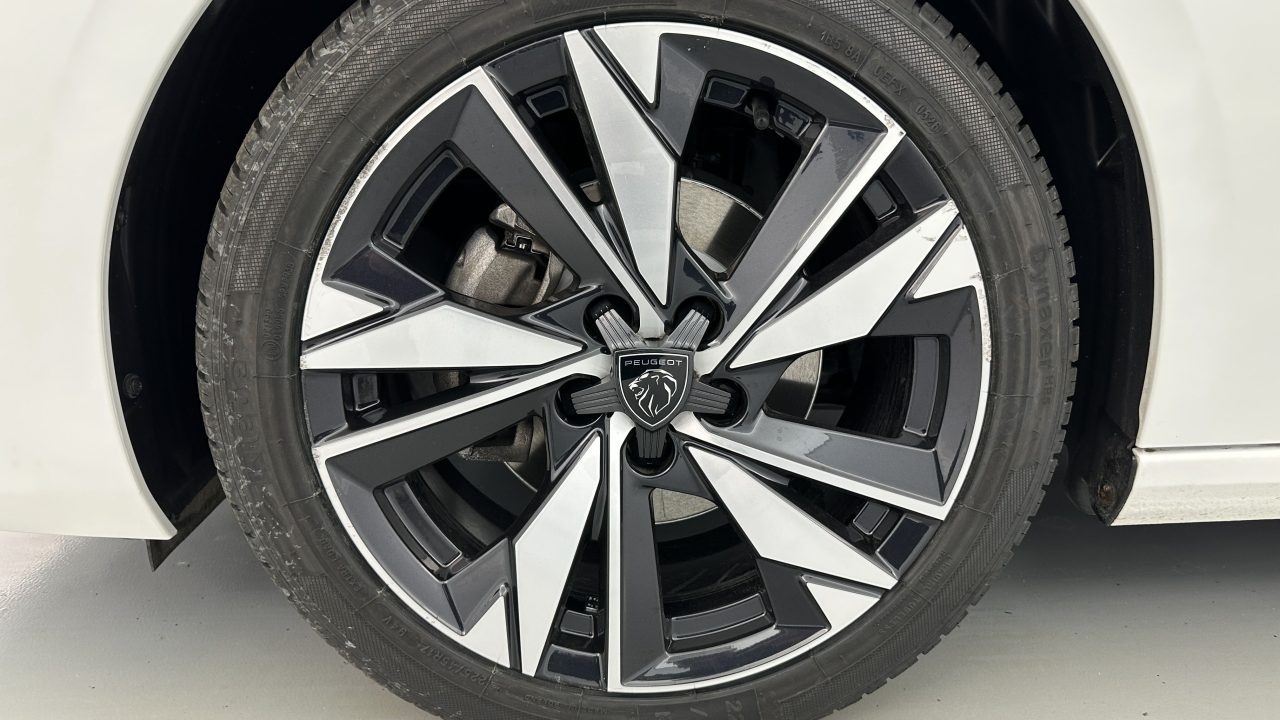 Peugeot 308 III 1.2 Puretech 130ch Allure Pack EAT8