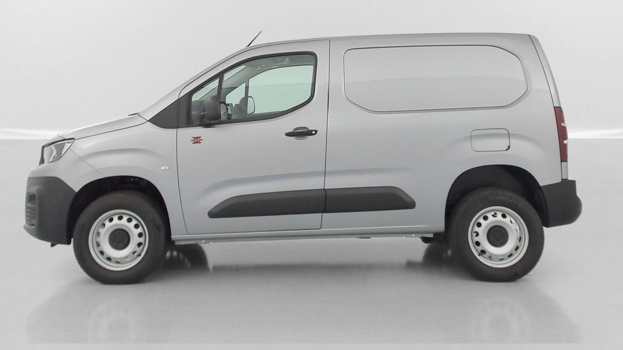 Dangel PARTNER M 650 1.5 BlueHDi 130ch 4WD by DANGEL