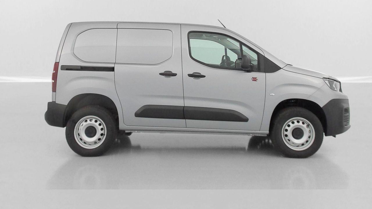 Dangel PARTNER M 650 1.5 BlueHDi 130ch 4WD by DANGEL