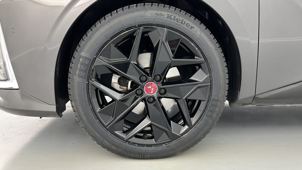 DS DS4 II 1.5 BlueHDi 130ch Performance Line EAT8