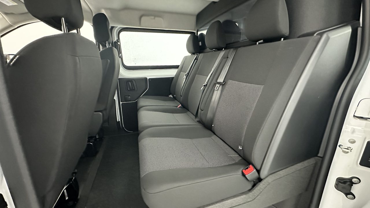Fiat SCUDO CA M 2.0 BlueHDi 180ch Pack Premium Connect EAT8