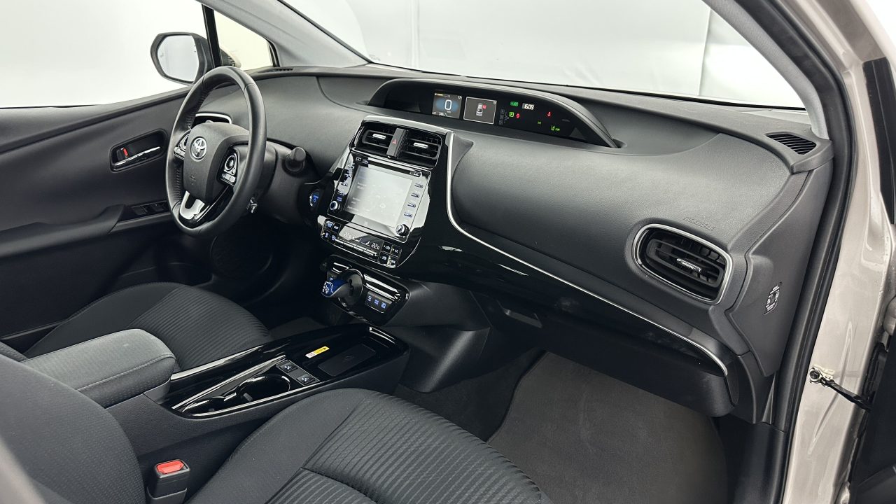 Toyota PRIUS IV 122h Dynamic Pack Premium