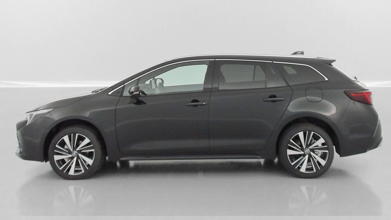 Toyota COROLLA TOURING SPORT 1.8 Hybride 140ch Design