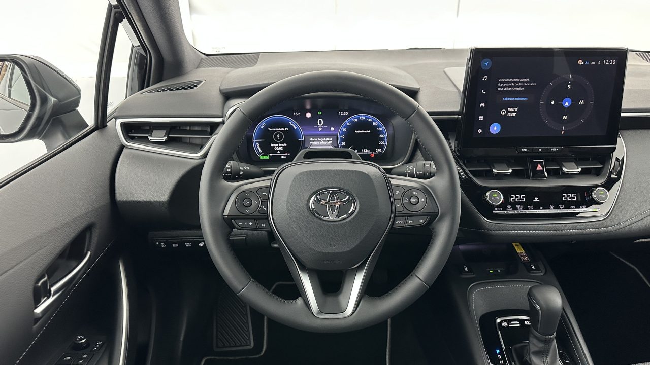 Toyota COROLLA TOURING SPORT 1.8 Hybride 140ch Design