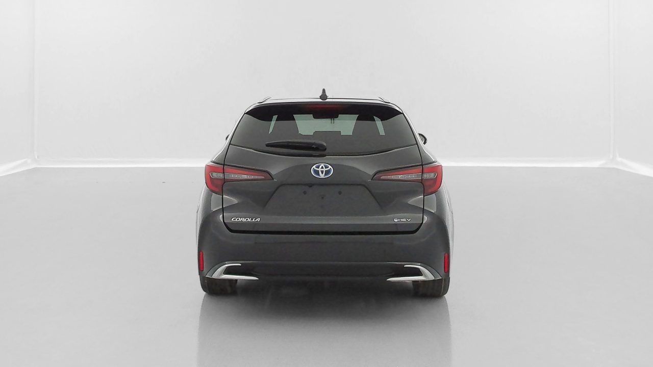 Toyota COROLLA TOURING SPORT 1.8 Hybride 140ch Design
