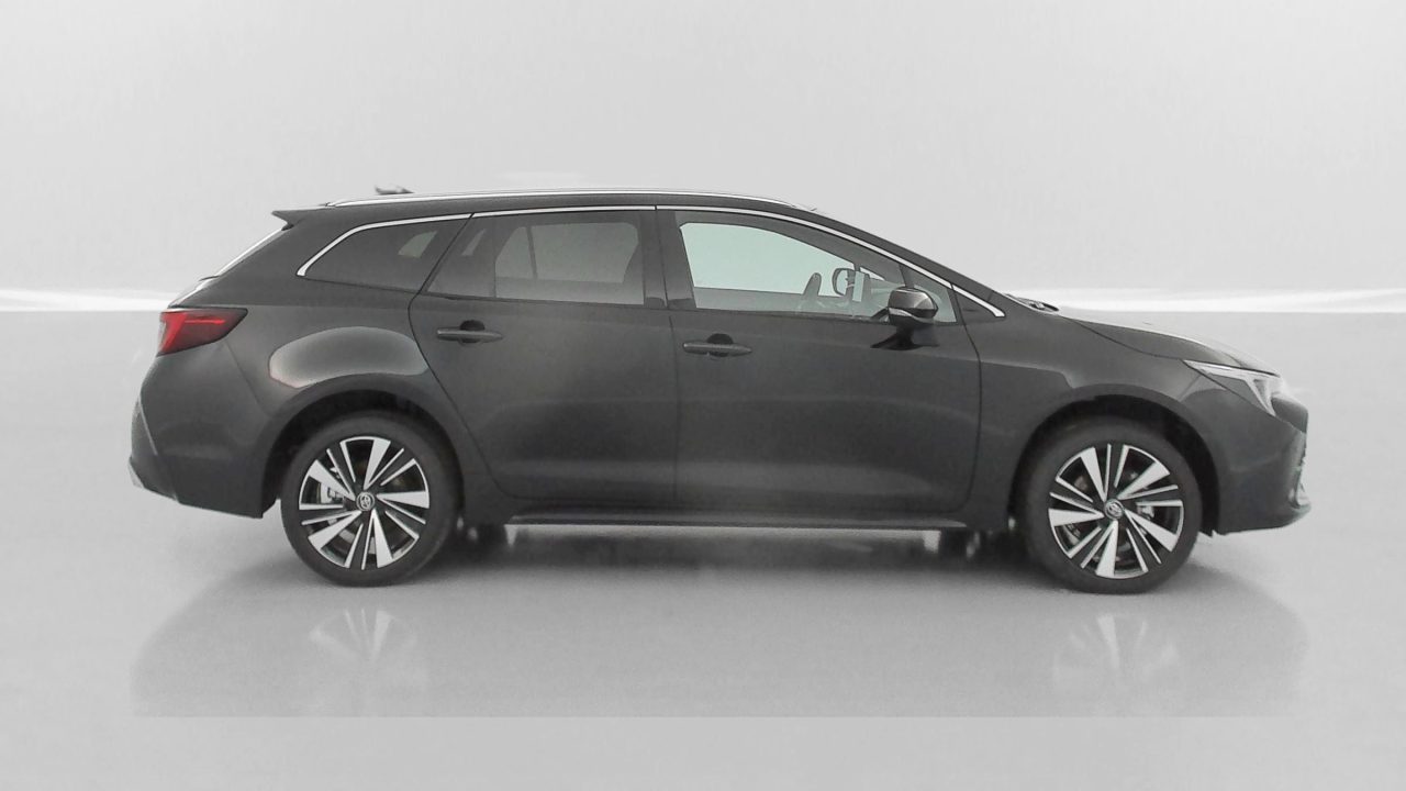 Toyota COROLLA TOURING SPORT 1.8 Hybride 140ch Design