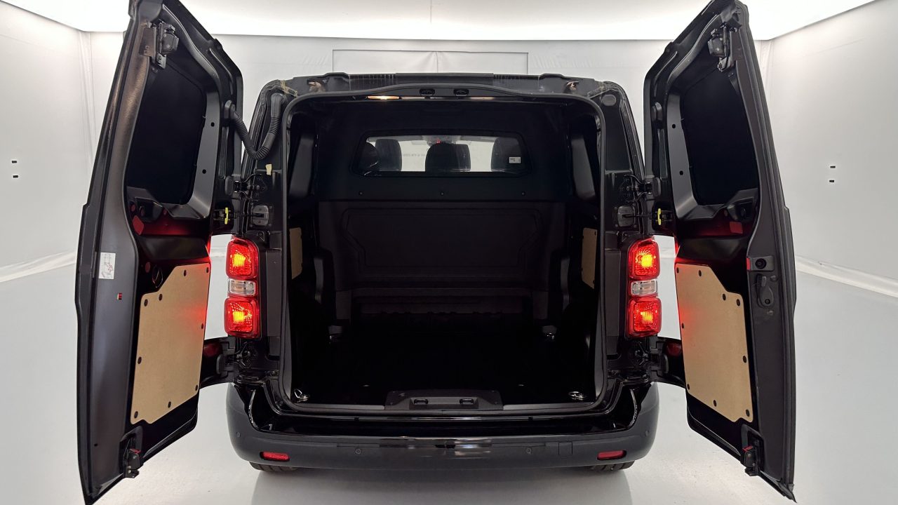 Fiat SCUDO CA M 2.0 BlueHDi 180ch Pack Premium Connect EAT8