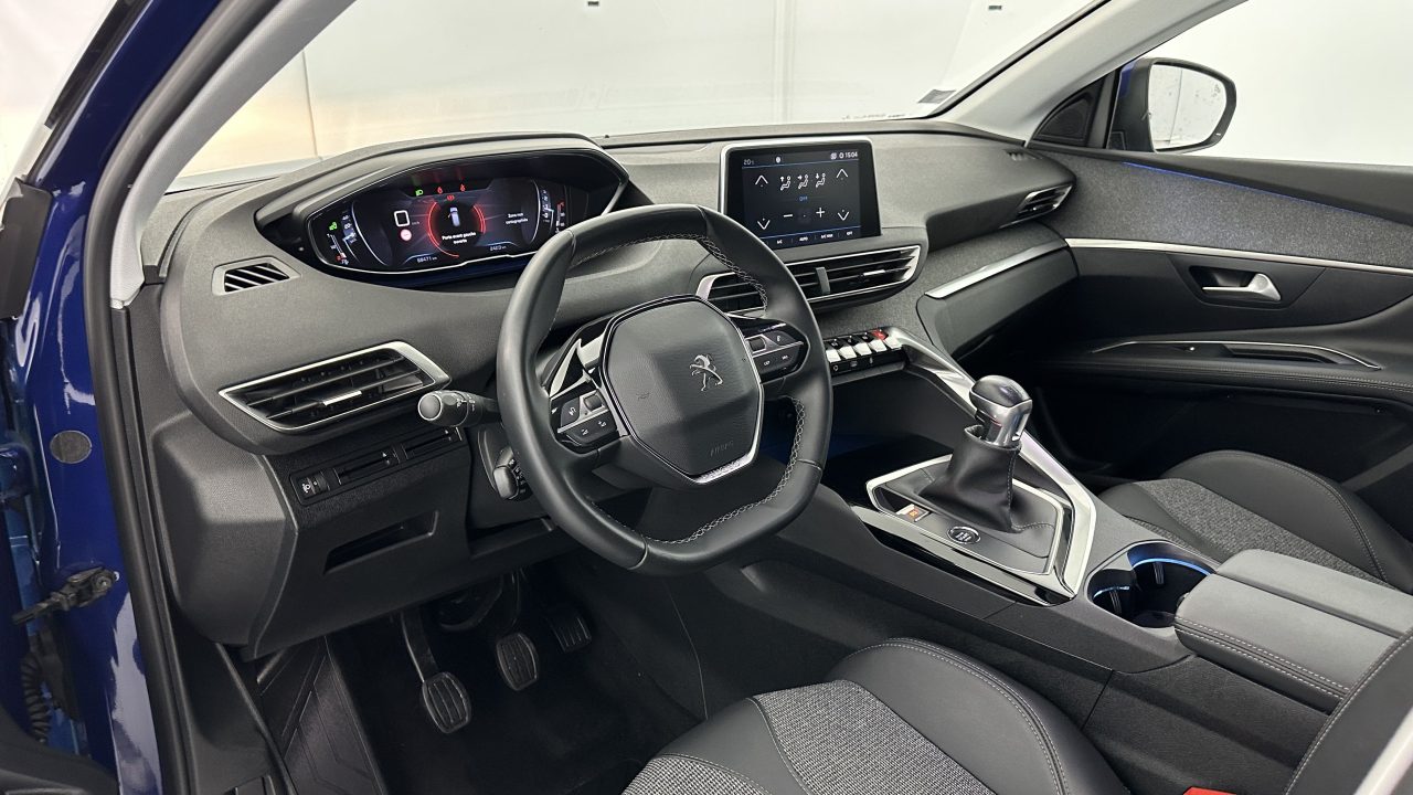 Peugeot 3008 II 1.5 BlueHDi 130ch Allure