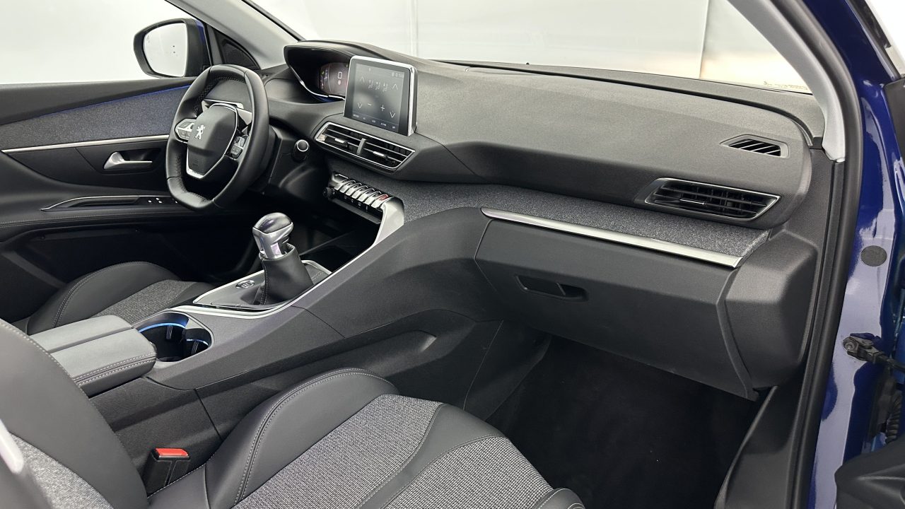 Peugeot 3008 II 1.5 BlueHDi 130ch Allure