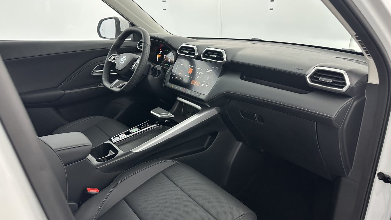 MG ZS 1.5 L Hybrid+ 197ch Luxury