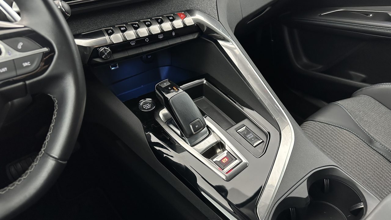 Peugeot 3008 III 1.5 BlueHDi 130ch Allure Pack EAT8