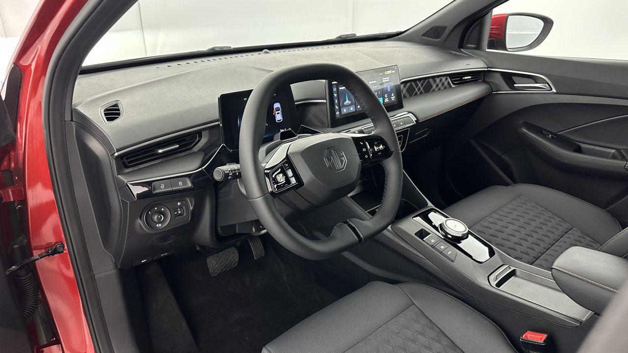 MG MG3 1.5 Hybrid+ 195ch Luxury