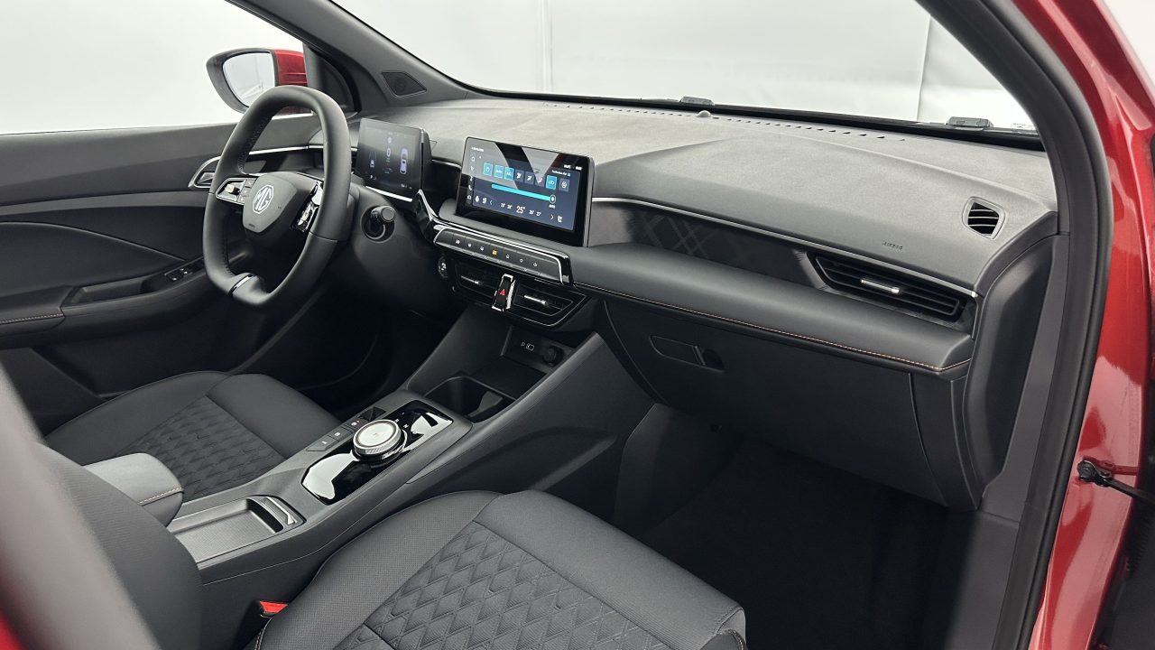 MG MG3 1.5 Hybrid+ 195ch Luxury