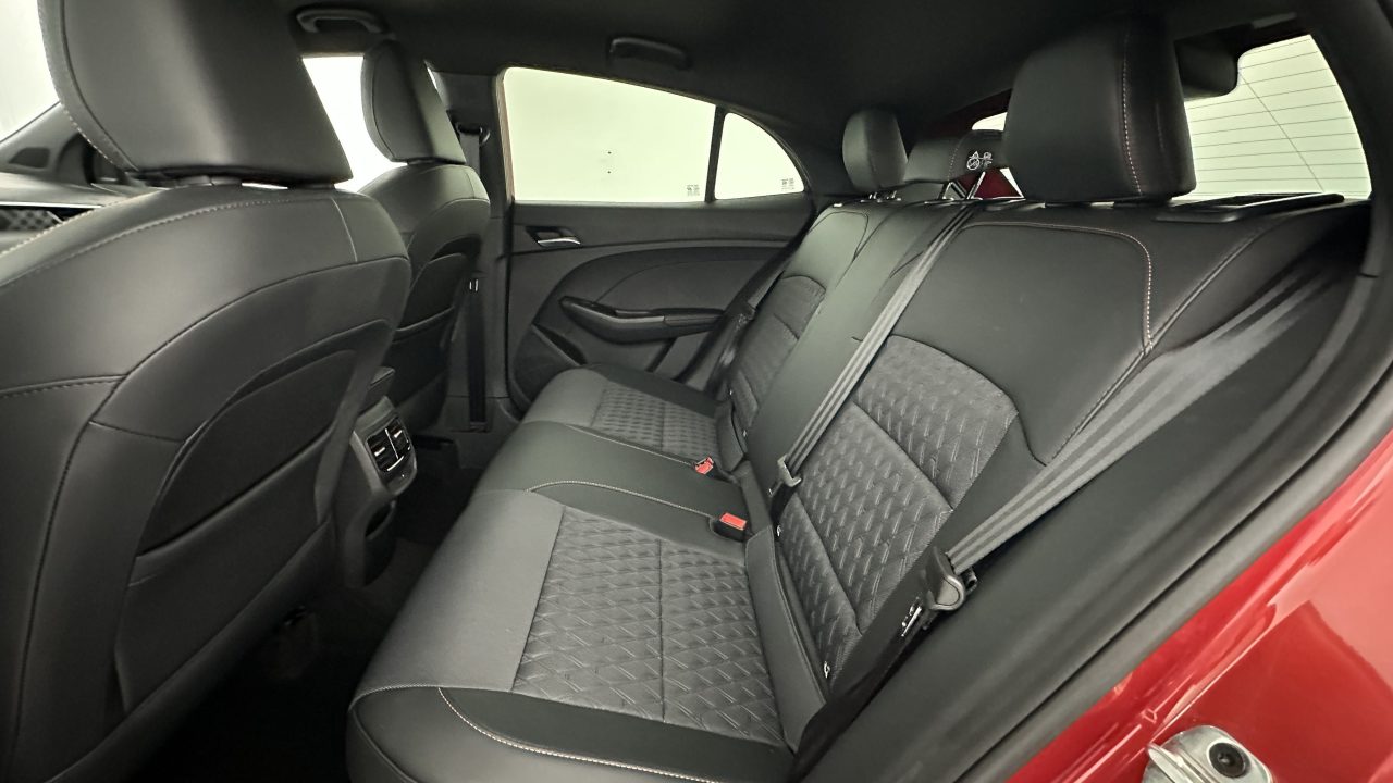 MG MG3 1.5 Hybrid+ 195ch Luxury