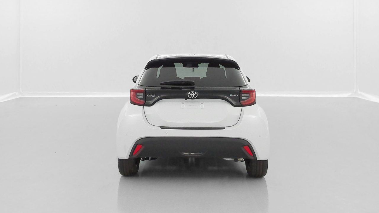 Toyota YARIS IV Hybride 116ch Design e-CVT