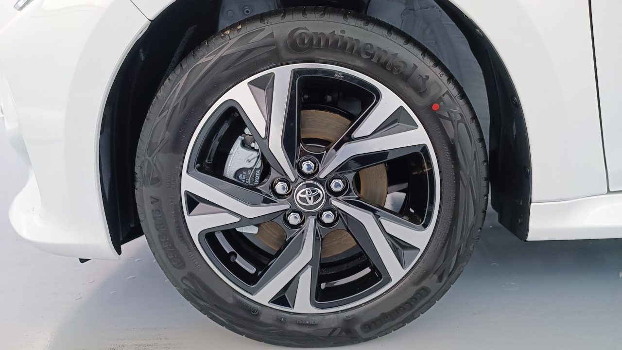 Toyota YARIS IV Hybride 116ch Design e-CVT