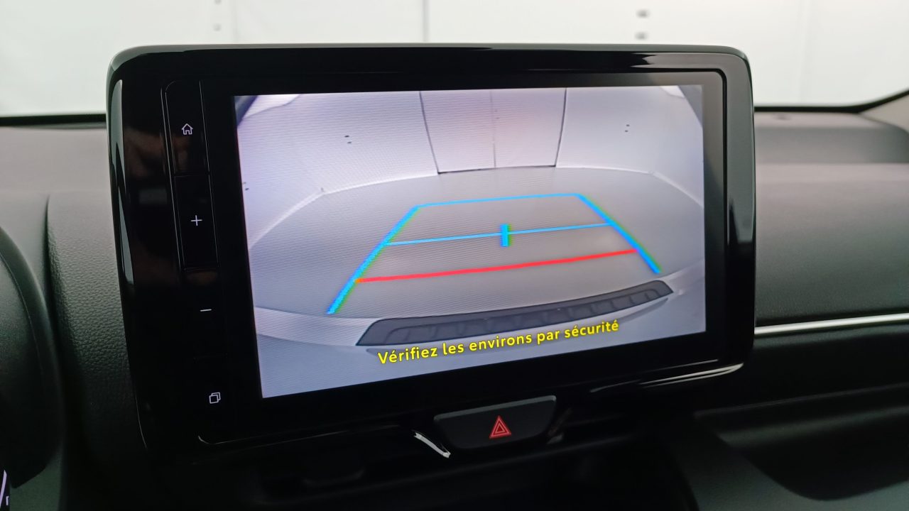 Toyota YARIS IV Hybride 116ch Design e-CVT