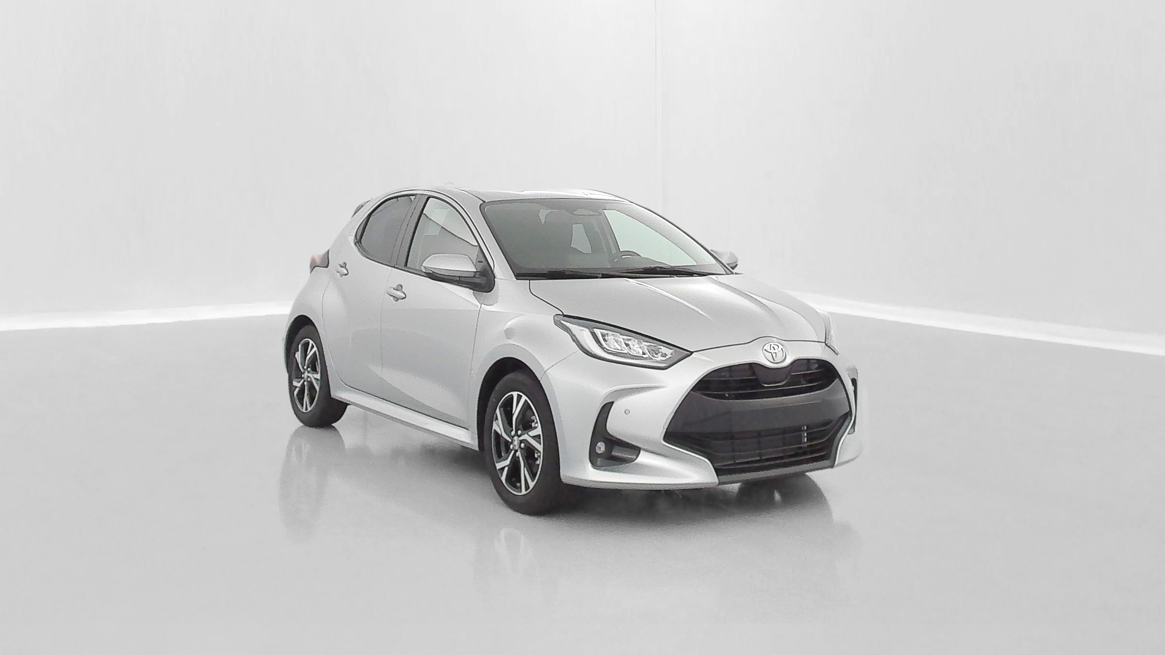 Toyota YARIS IV Hybride 116ch Design e-CVT