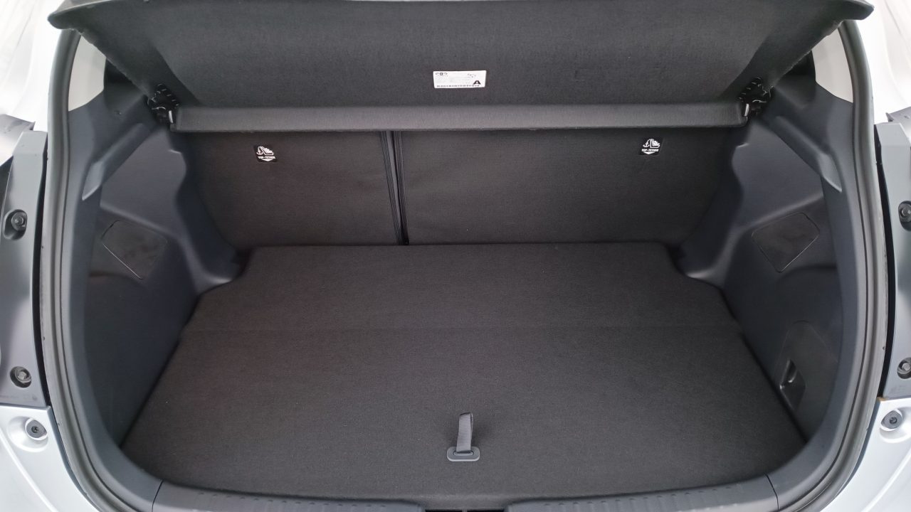 Toyota YARIS IV Hybride 116ch Design e-CVT