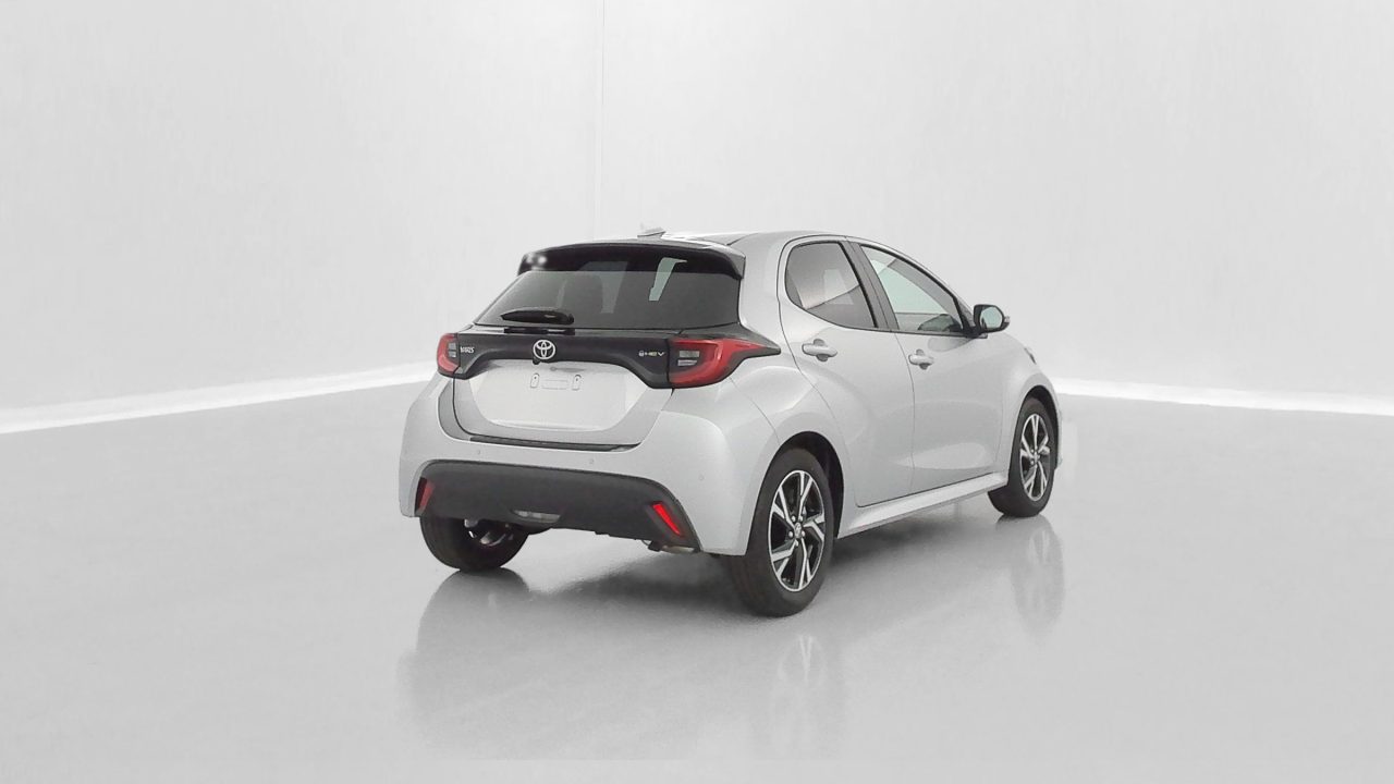 Toyota YARIS IV Hybride 116ch Design e-CVT
