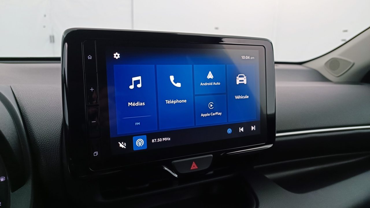 Toyota YARIS IV Hybride 116ch Design e-CVT