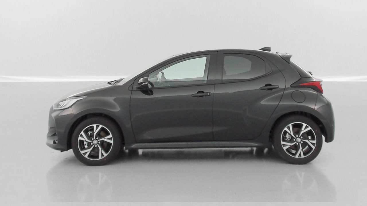 Toyota YARIS IV Hybride 116ch Design e-CVT