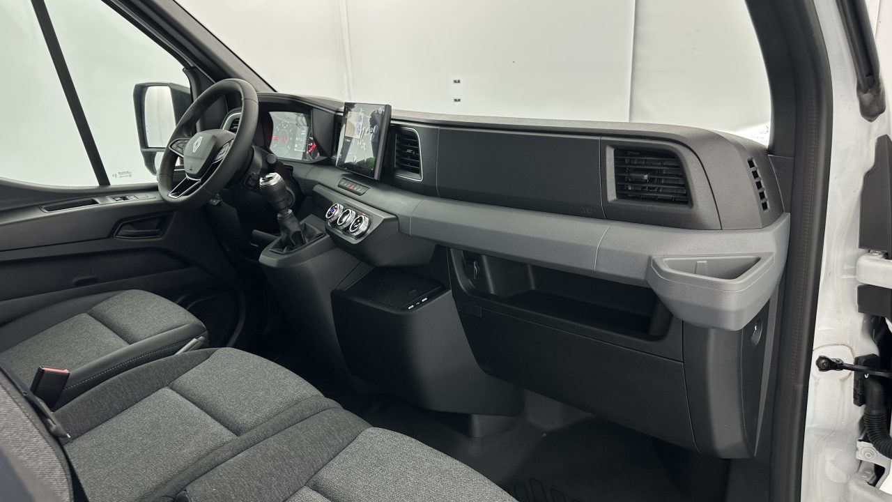 Renault MASTER IV 3500 L3H2 2.0 BluedCi 130ch Extra