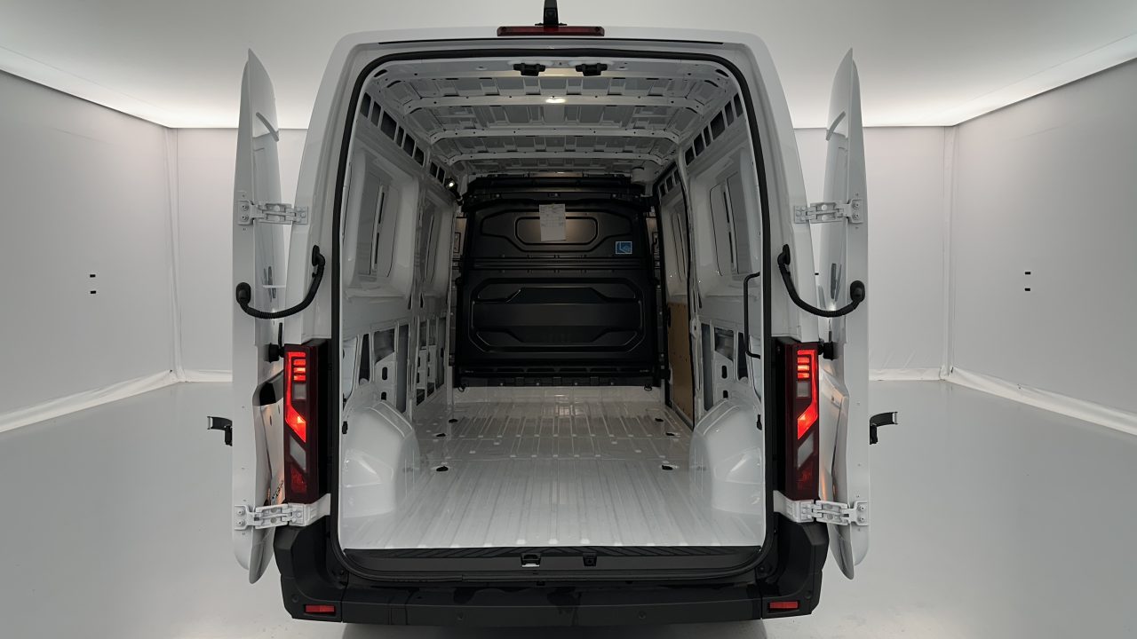 Renault MASTER IV 3500 L3H2 2.0 BluedCi 170ch Extra