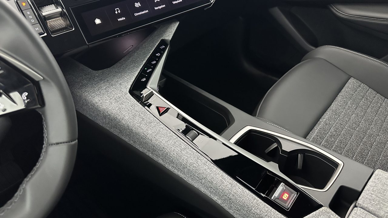 Peugeot 3008 III 1.2 Hybrid 145ch Allure e-DCS6
