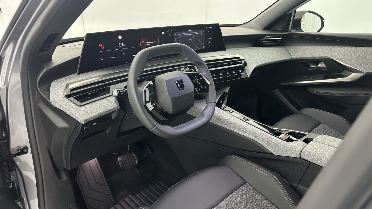 Peugeot 3008 III 1.2 Hybrid 145ch Allure e-DCS6