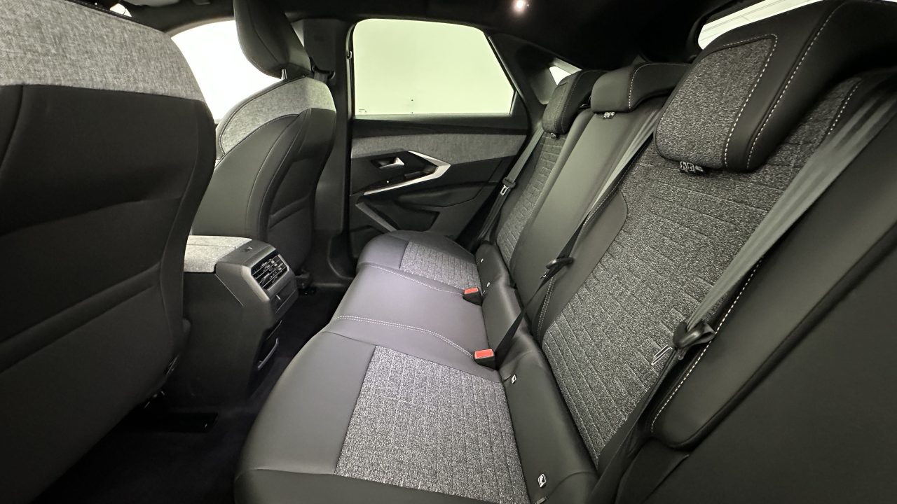 Peugeot 3008 III 1.2 Hybrid 145ch Allure e-DCS6