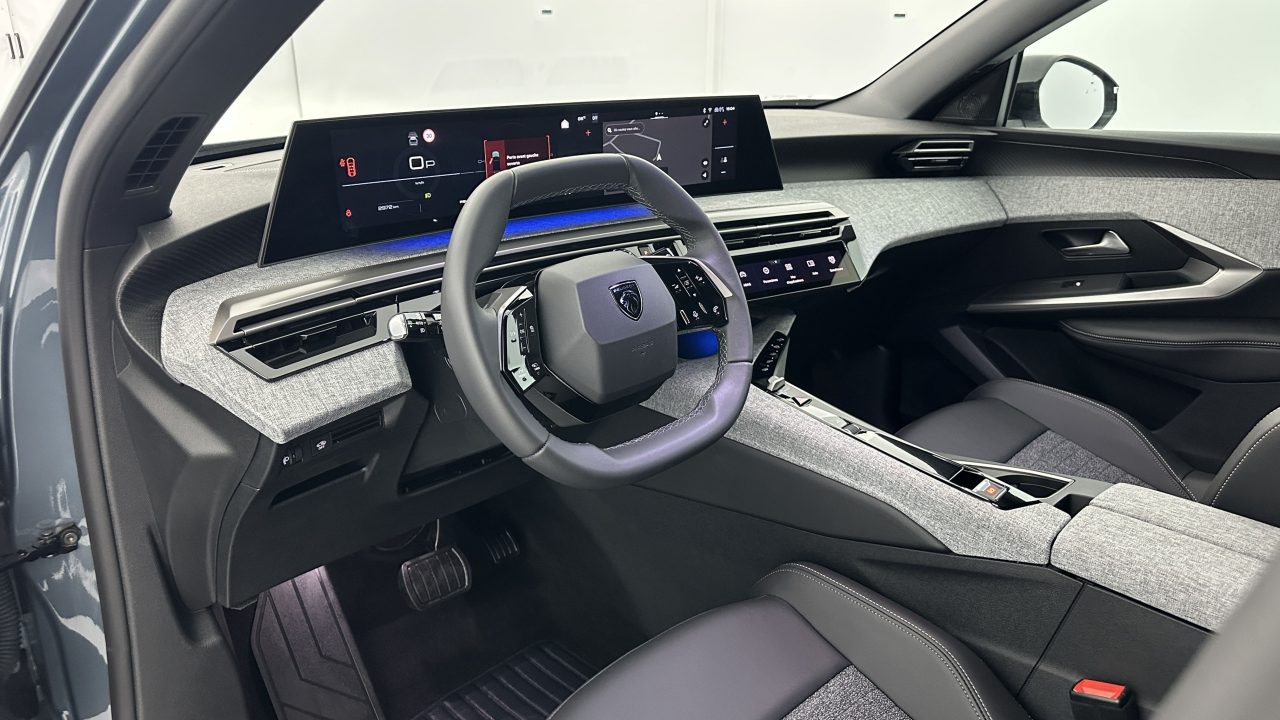 Peugeot 3008 III 1.2 Hybrid 145ch Allure e-DCS6