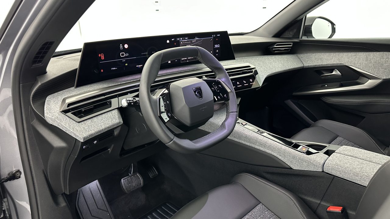 Peugeot 3008 III 1.2 Hybrid 145ch Allure e-DCS6