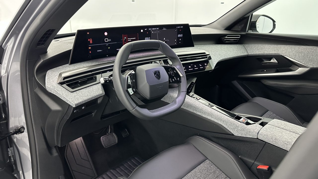 Peugeot 3008 III 1.2 Hybrid 145ch Allure e-DCS6