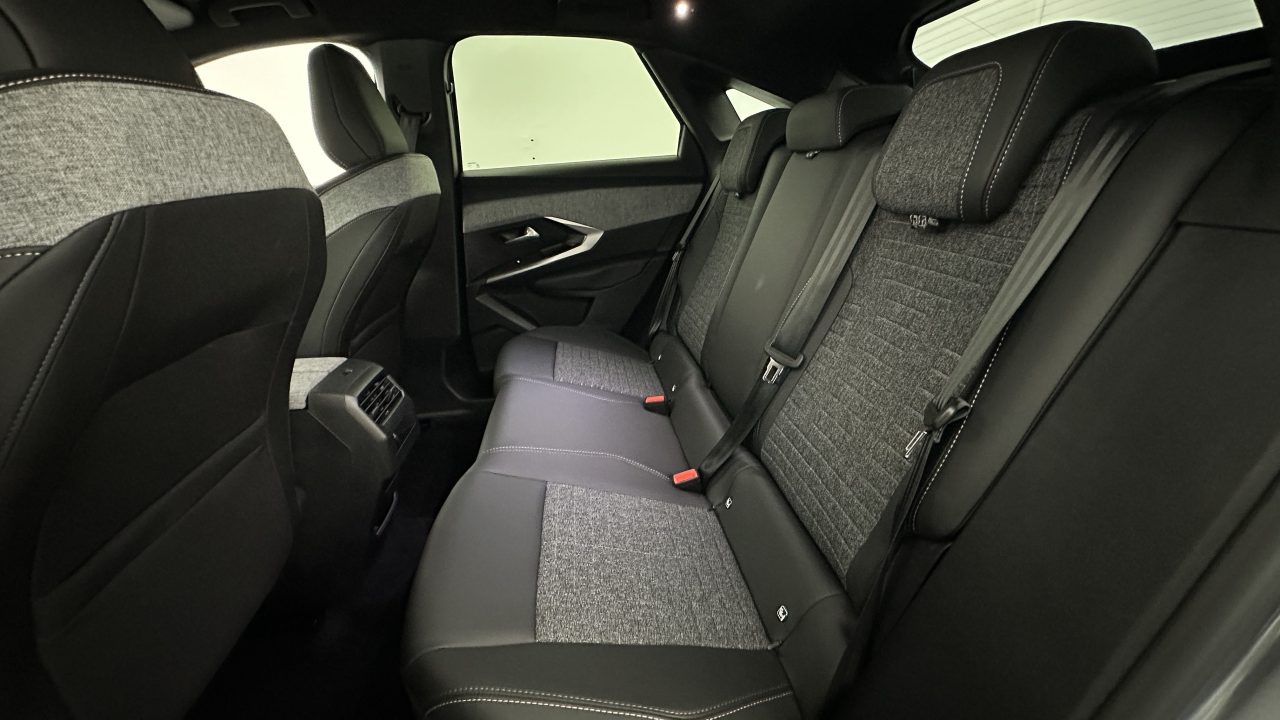 Peugeot 3008 III 1.2 Hybrid 145ch Allure e-DCS6