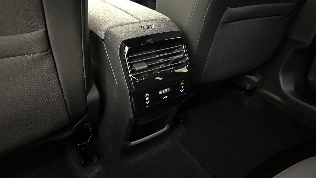 Peugeot 5008 III 1.2 Hybrid 145ch Allure e-DCS6