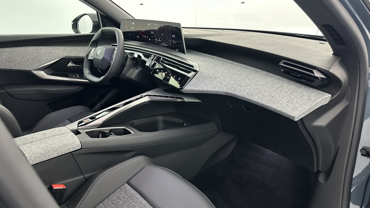 Peugeot 5008 III 1.2 Hybrid 145ch Allure e-DCS6