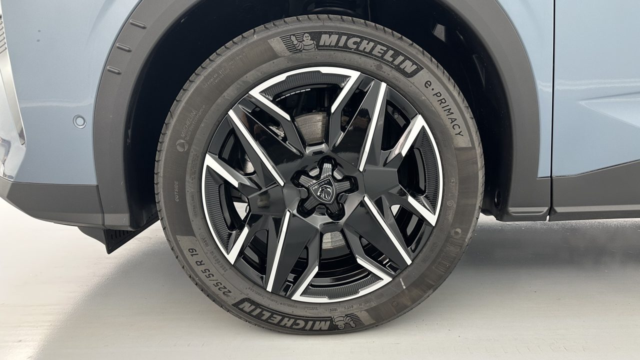 Peugeot 5008 III 1.2 Hybrid 145ch Allure e-DCS6