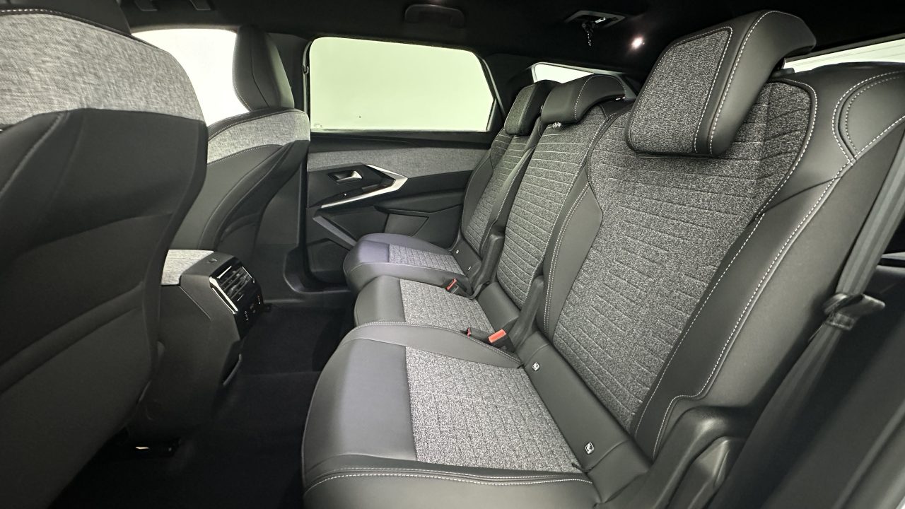 Peugeot 5008 III 1.2 Hybrid 145ch Allure e-DCS6