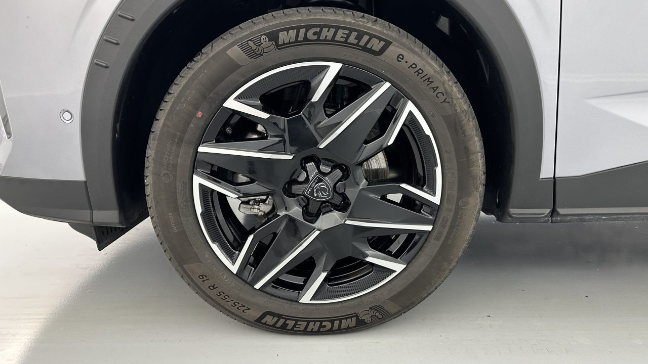 Peugeot 5008 III 1.2 Hybrid 145ch Allure e-DCS6