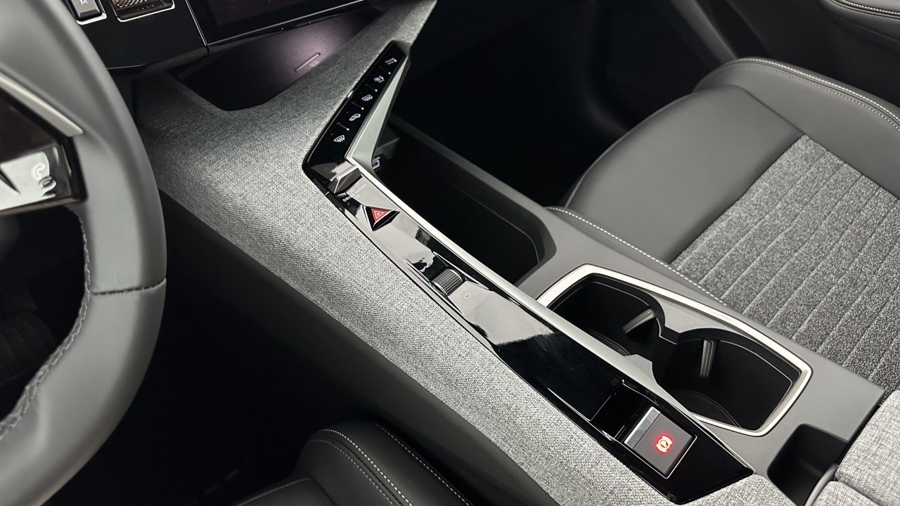 Peugeot 5008 III 1.2 Hybrid 145ch Allure e-DCS6